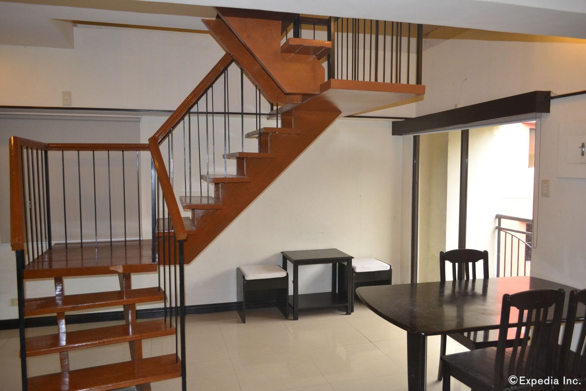 Lancaster Hotel Cebu Мактан Екстер'єр фото